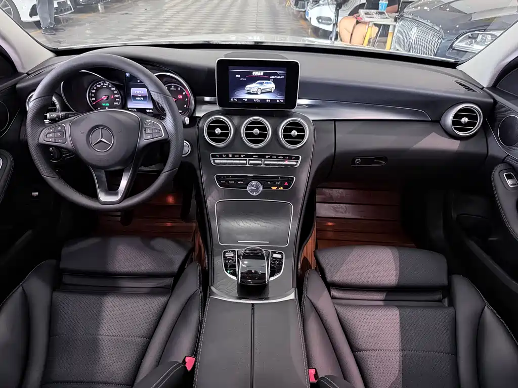 Mercedes-Benz C-Class 2015 — фото 8