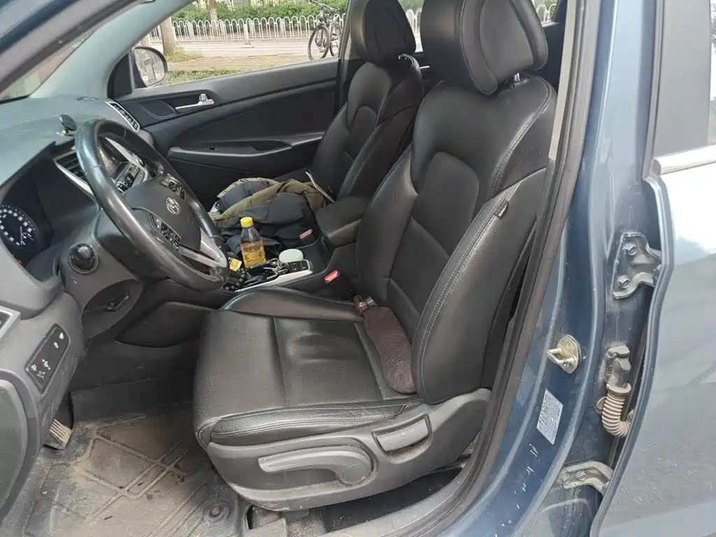 Hyundai Tucson 2015 — фото 8