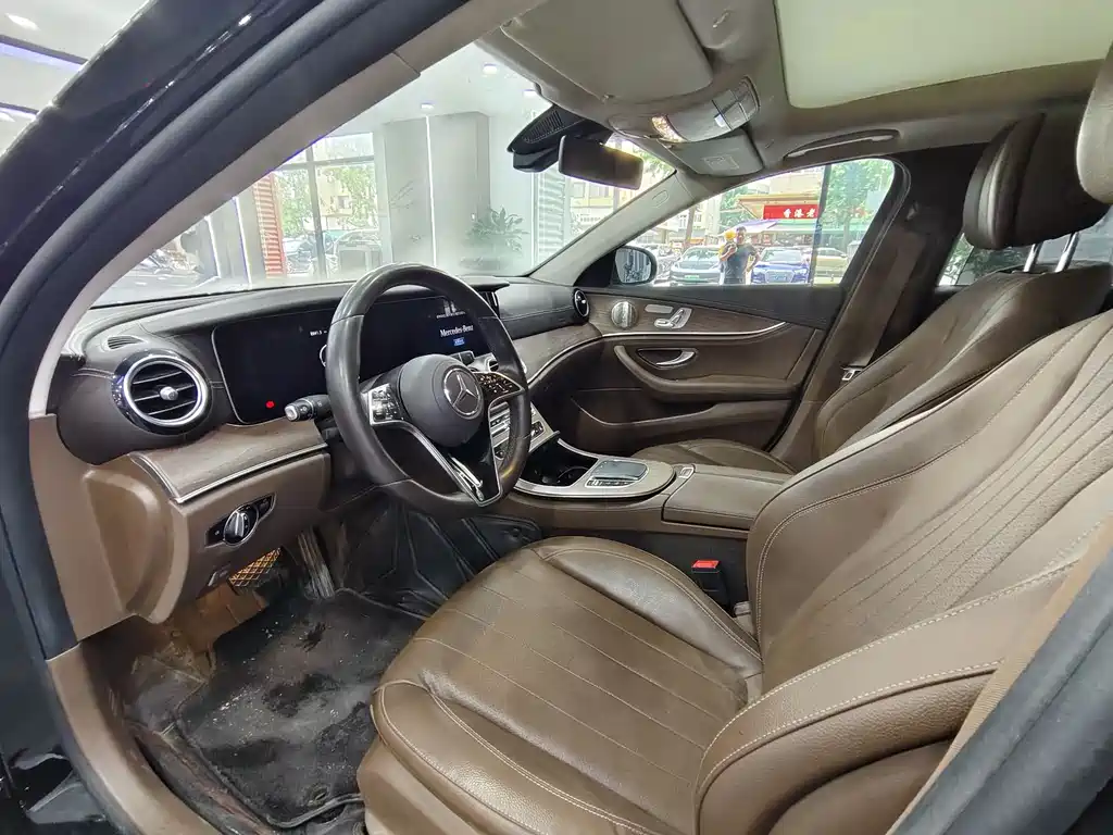 Mercedes-Benz E-Class 2021
