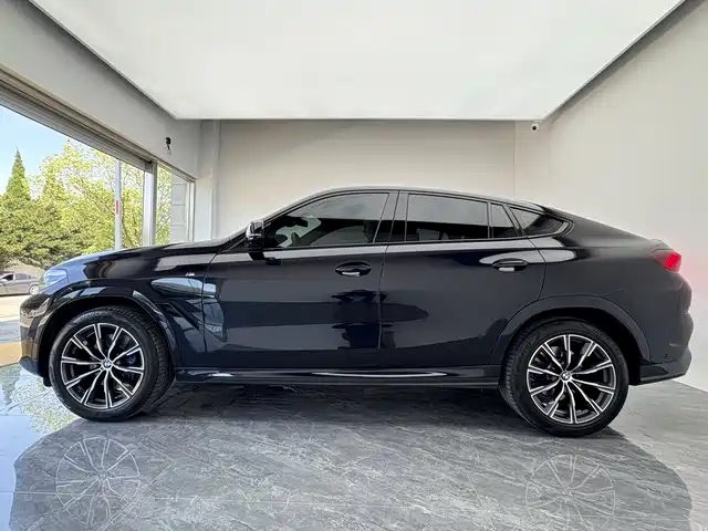 BMW X6 2023 — фото 18