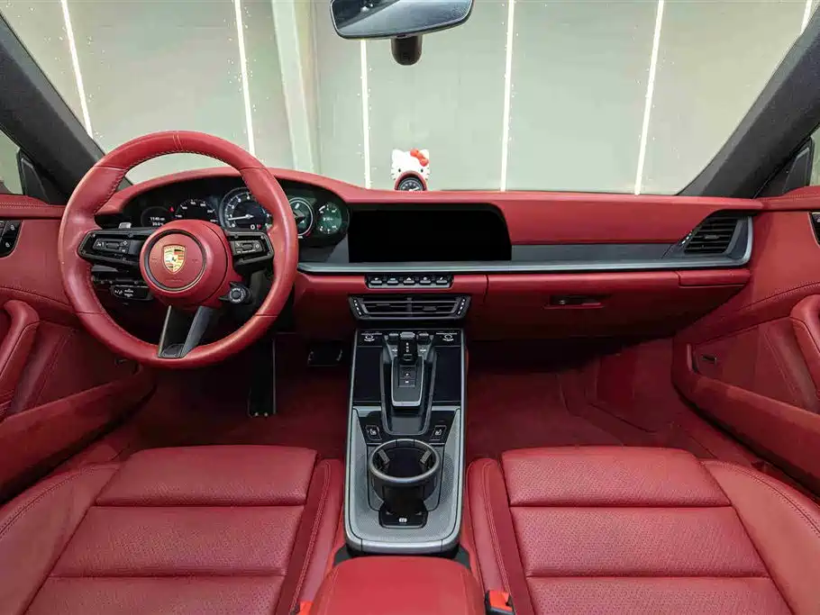 Porsche 911 2022 — фото 17