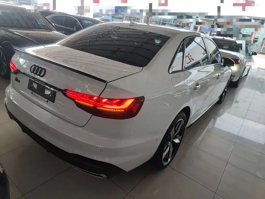 Audi A4L 2022