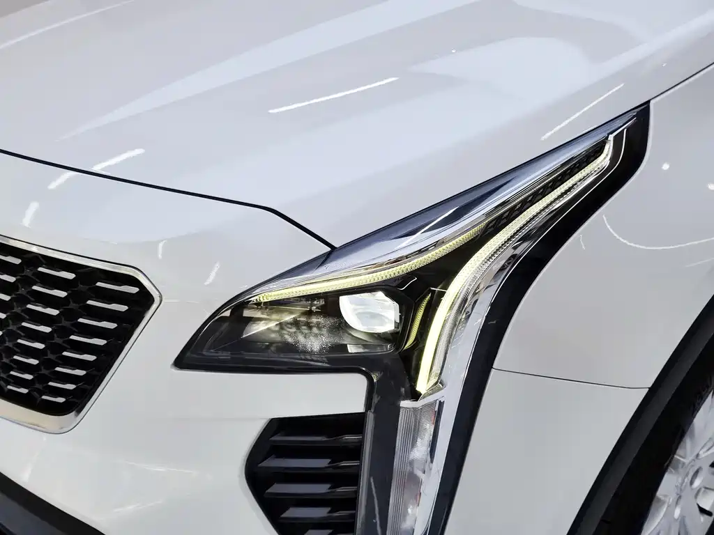 Cadillac XT4 2021 — фото 14