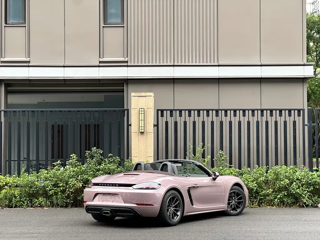 Porsche 718 2022