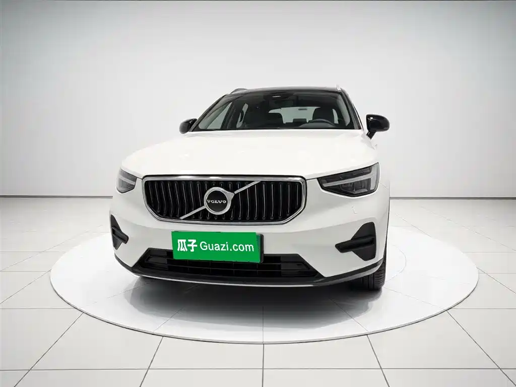 Volvo XC40 2023