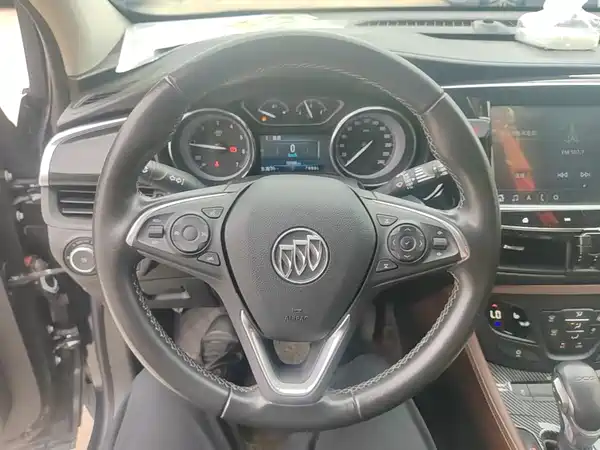 Buick Envision Plus 2021