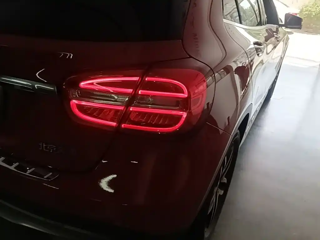 Mercedes-Benz GLA 2016 — фото 8