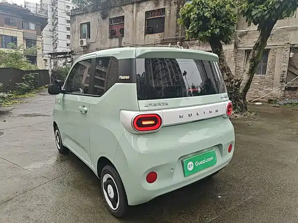 Wuling Hongguang MINIEV 2025