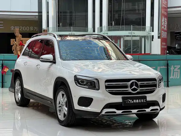 Mercedes-Benz GLB 2021
