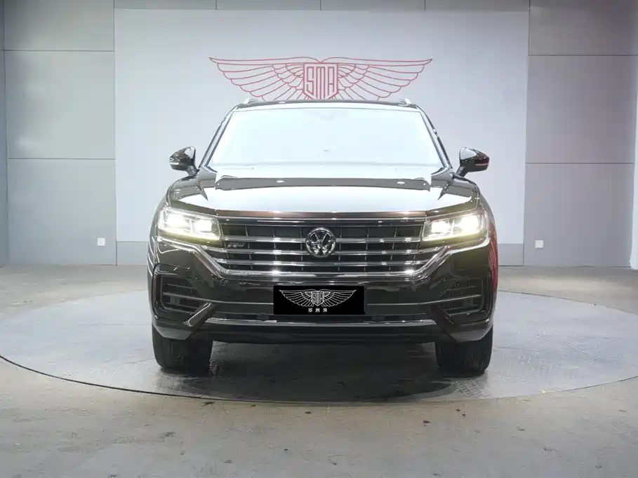 Volkswagen Touareg 2020 — фото 2