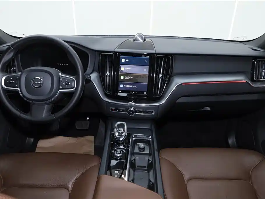 Volvo XC60 2024 — фото 15