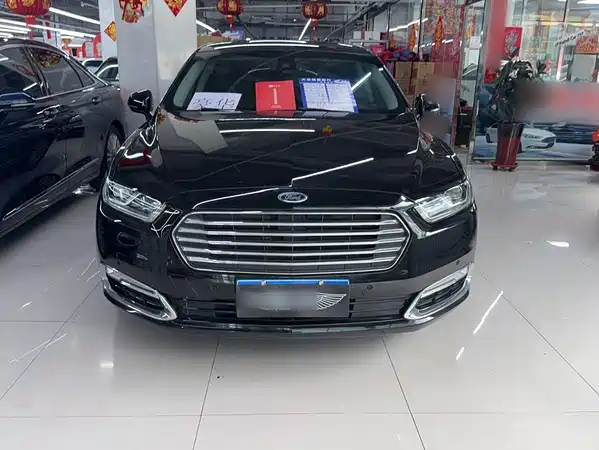 Ford Taurus 2016