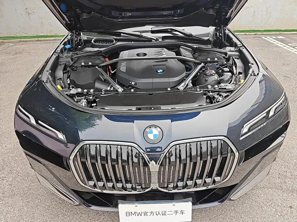 BMW 7 Series 2025