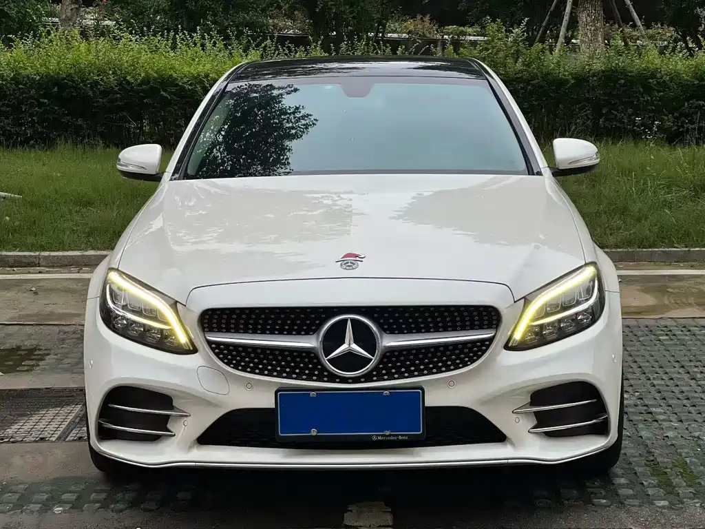 Mercedes-Benz C-Class 2019