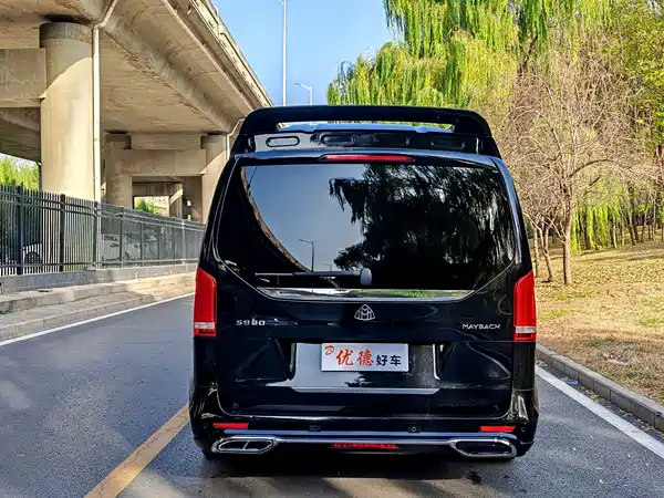 Mercedes-Benz V-Class 2021
