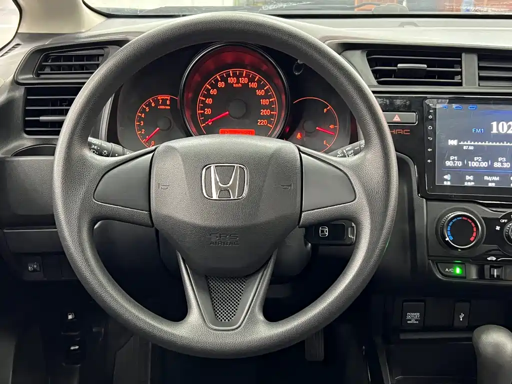Honda Fit 2019 — фото 16