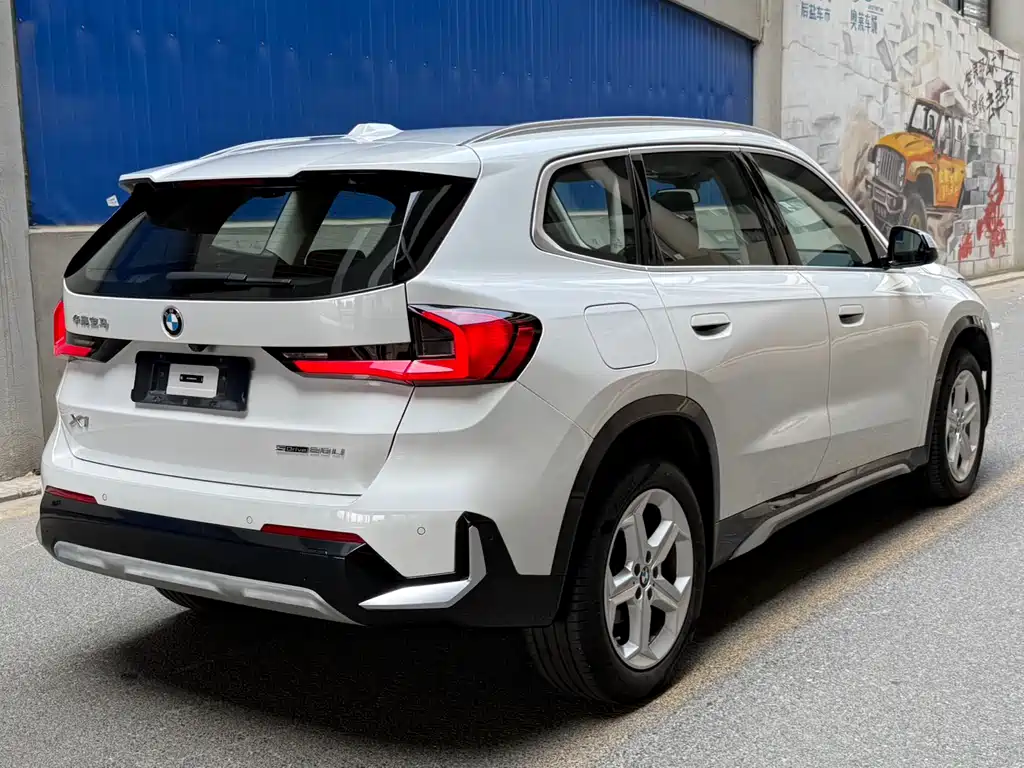 BMW X1 2023 — фото 4