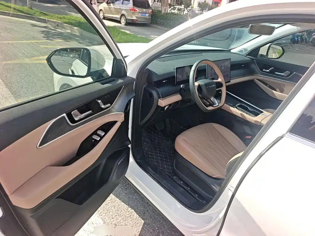Chery Tiggo 8L 2025 — фото 16