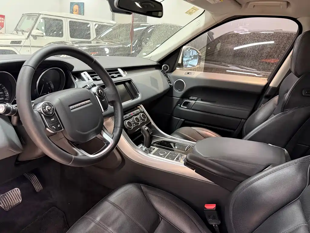 Land Rover Range Rover Sport 2015 — фото 10