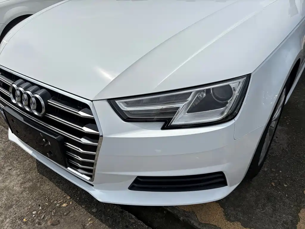 Audi A4L 2017