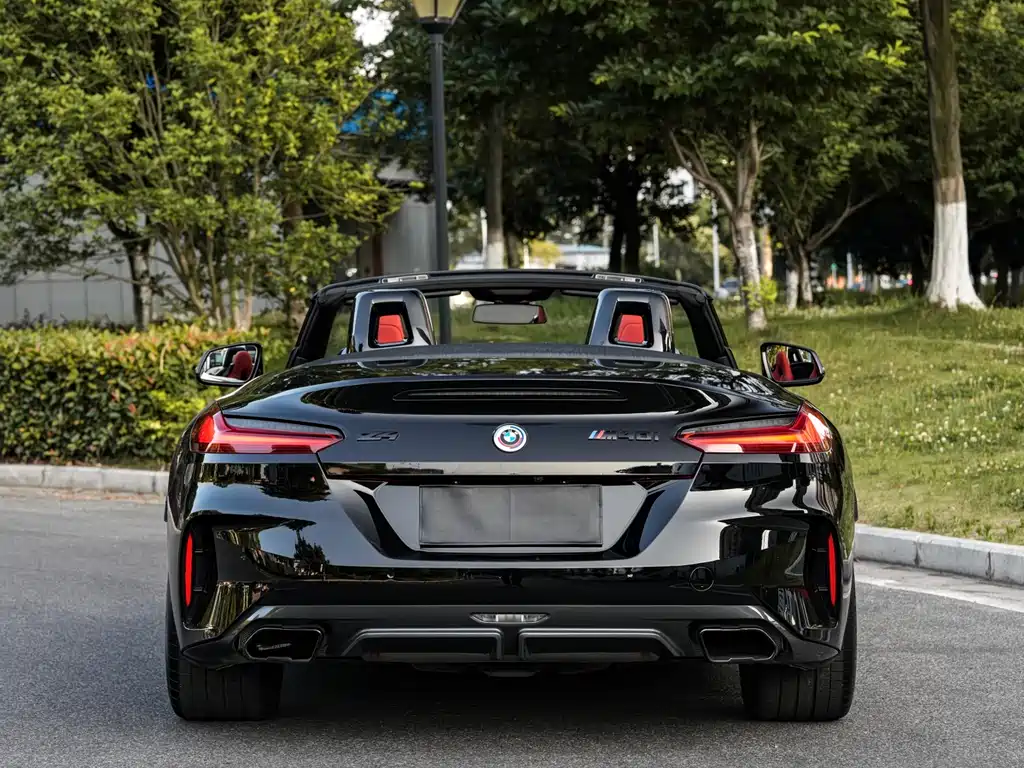 BMW Z4 2022 — фото 6