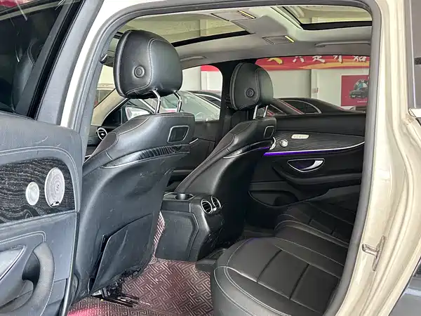 Mercedes-Benz E-Class 2017