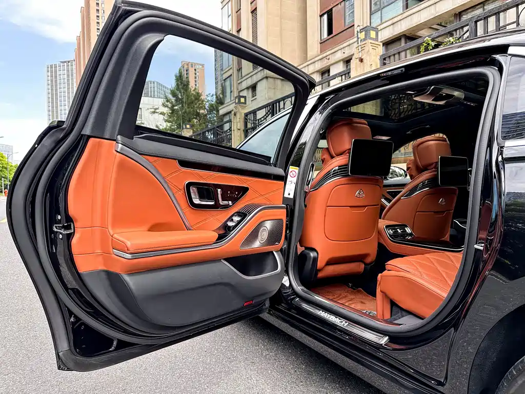 Mercedes-Benz S-Class 2022 — фото 16