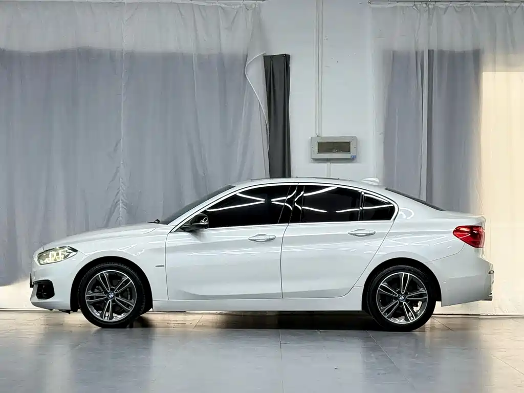 BMW 1 Series 2018