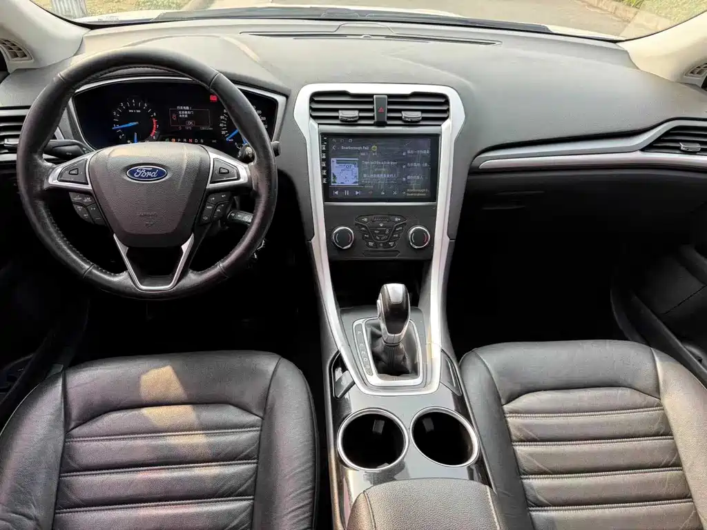 Ford Mondeo 2016 — фото 6