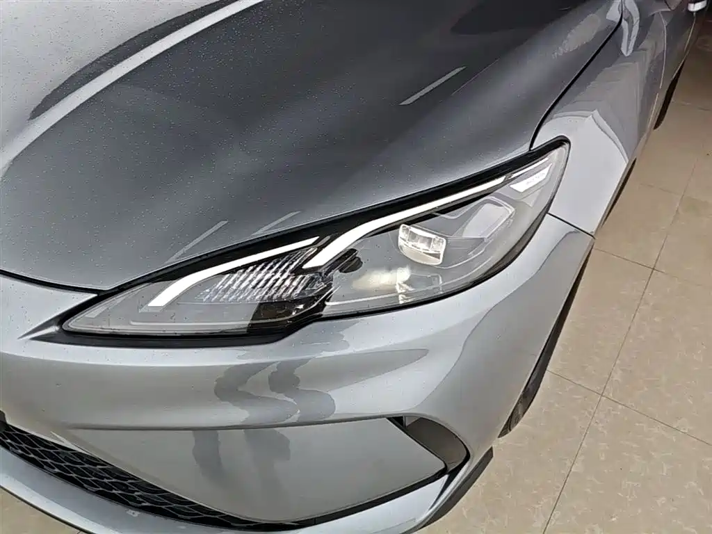 BYD Seal 05 DM-i 2025 — фото 24