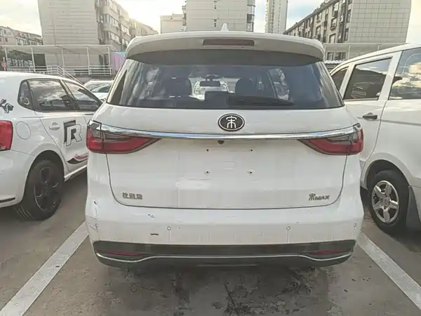 BYD Song MAX 2018