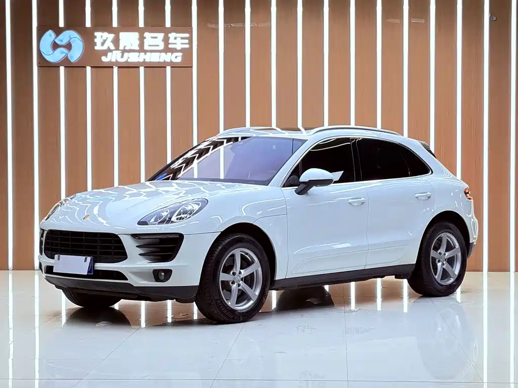 Porsche Macan 2016 — фото 1