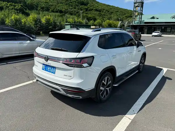 Volkswagen Tayron 2023