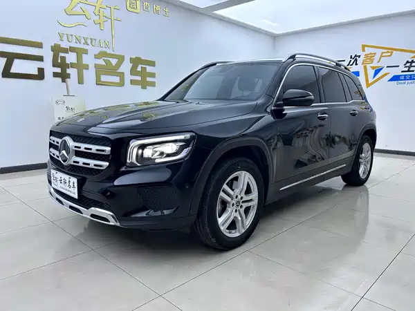 Mercedes-Benz GLB 2023