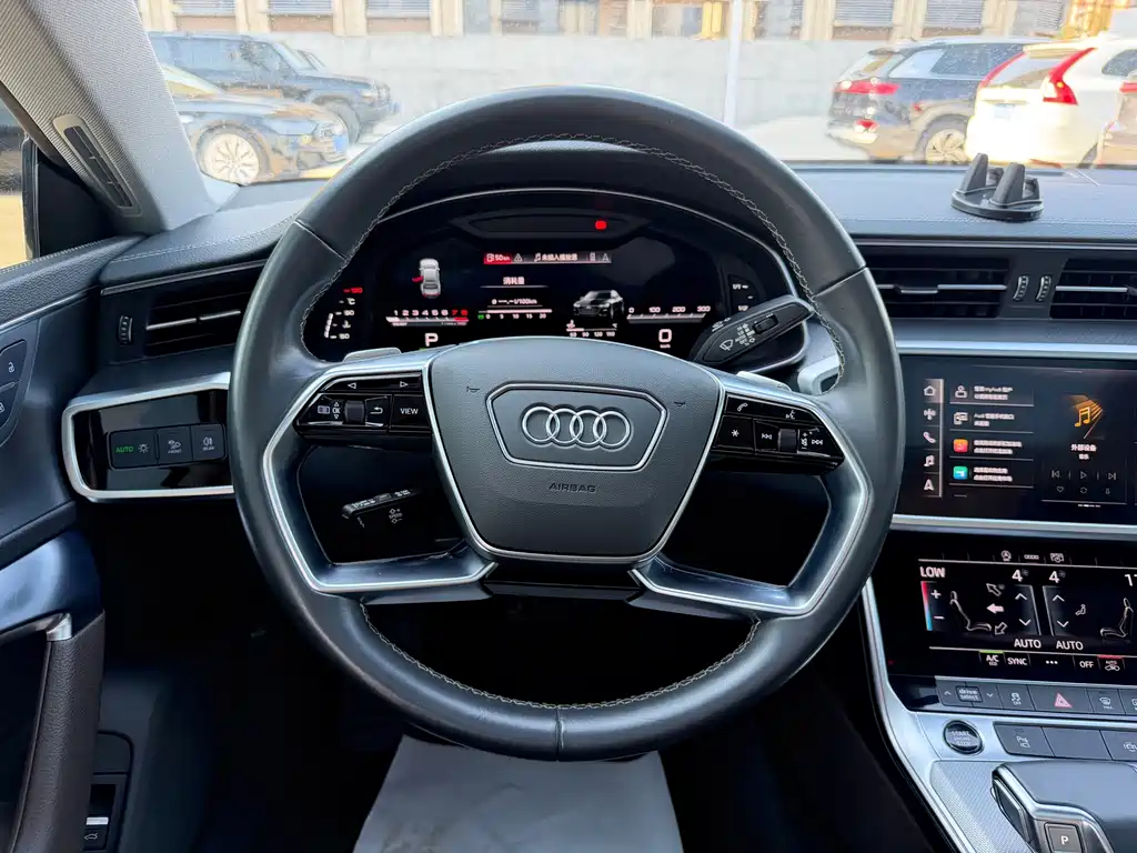 Audi A7L 2024 — фото 11
