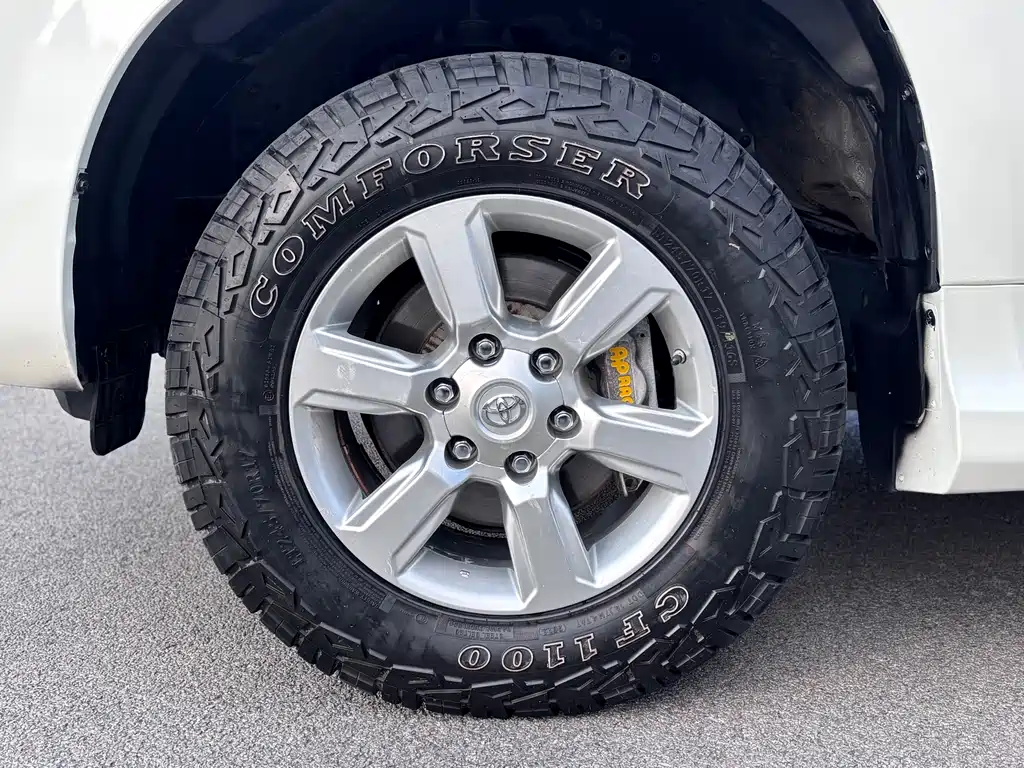 Toyota Prado 2018 — фото 15