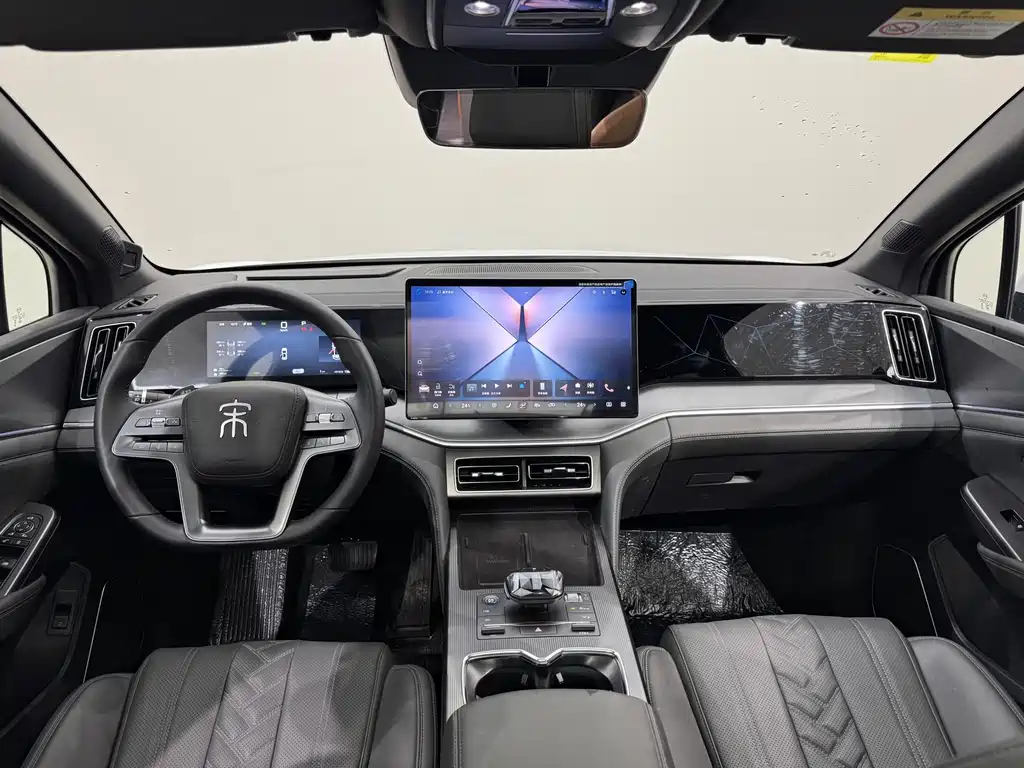 BYD Song L DM-i 2025 — фото 11