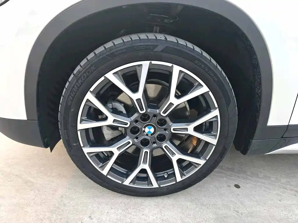 BMW X1 2022 — фото 14