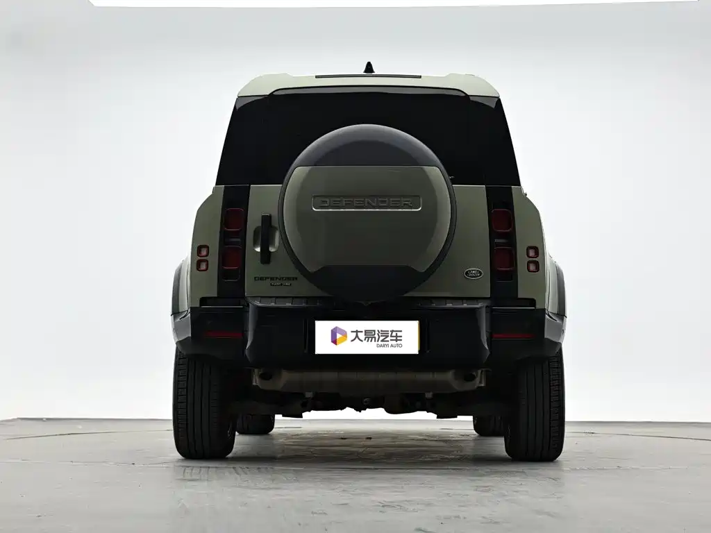 Land Rover Defender 2021 — фото 4