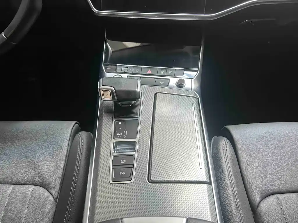 Audi A6L 2019