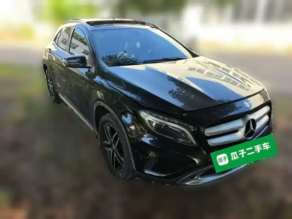 Mercedes-Benz GLA 2015