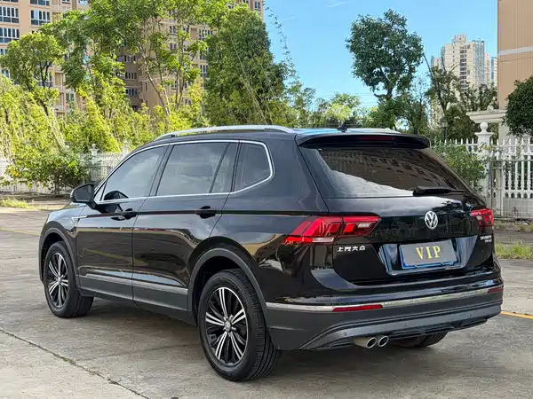 Volkswagen Tiguan L 2019