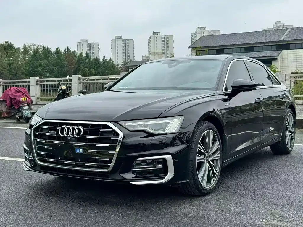 Audi A6L 2023 — фото 1