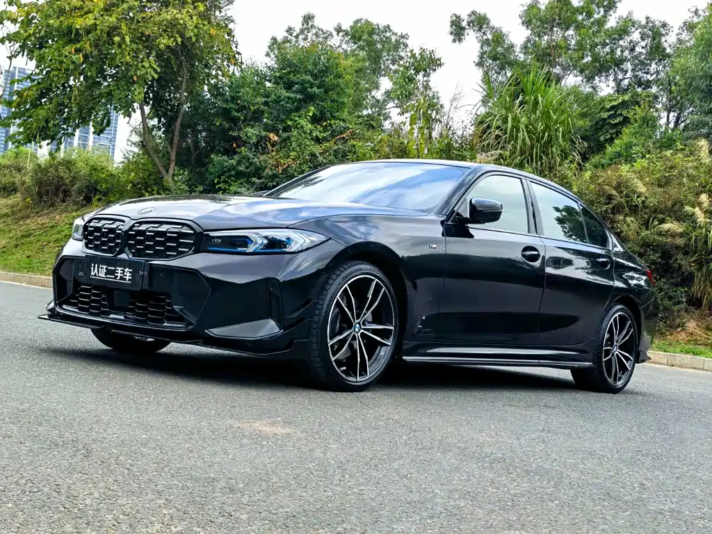 BMW 3 Series 2023