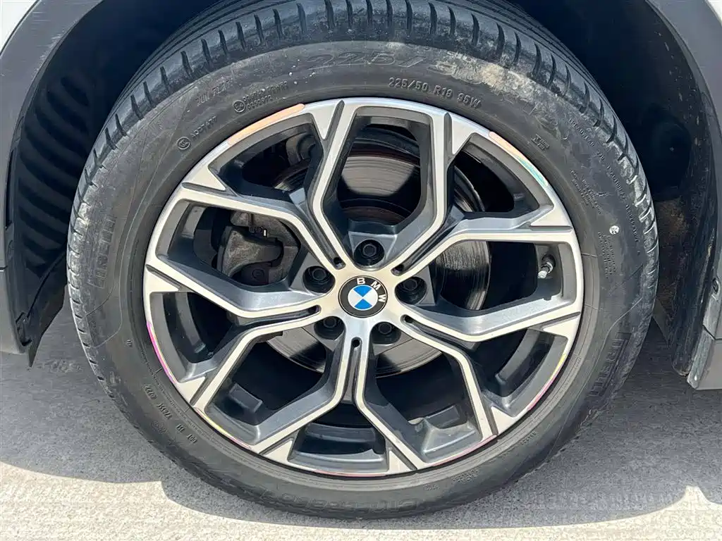 BMW X1 2022 — фото 4