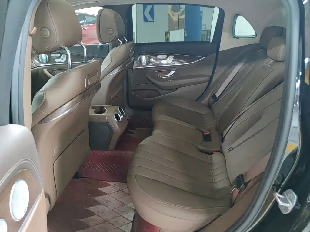 Mercedes-Benz E-Class 2020