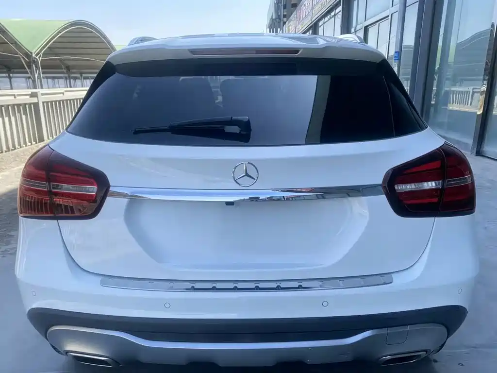 Mercedes-Benz GLA 2018 — фото 5