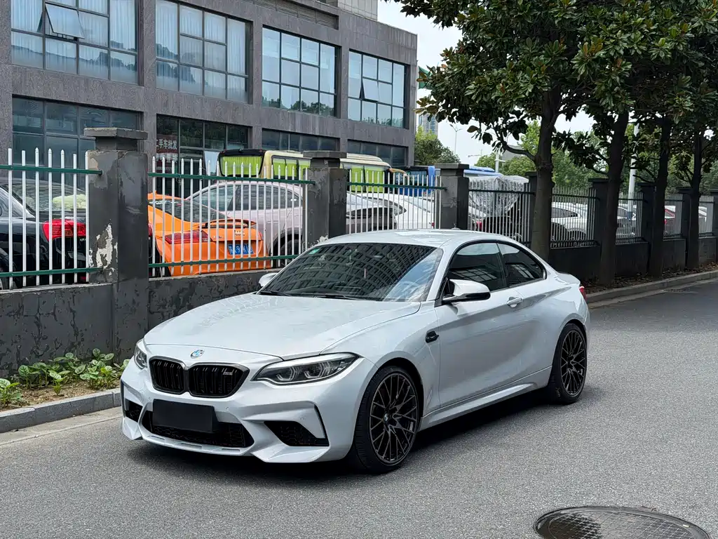 BMW M2 2019 — фото 1