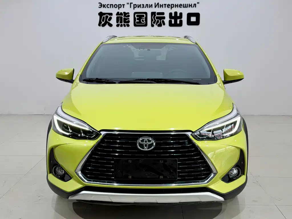 Toyota Yaris L 2021