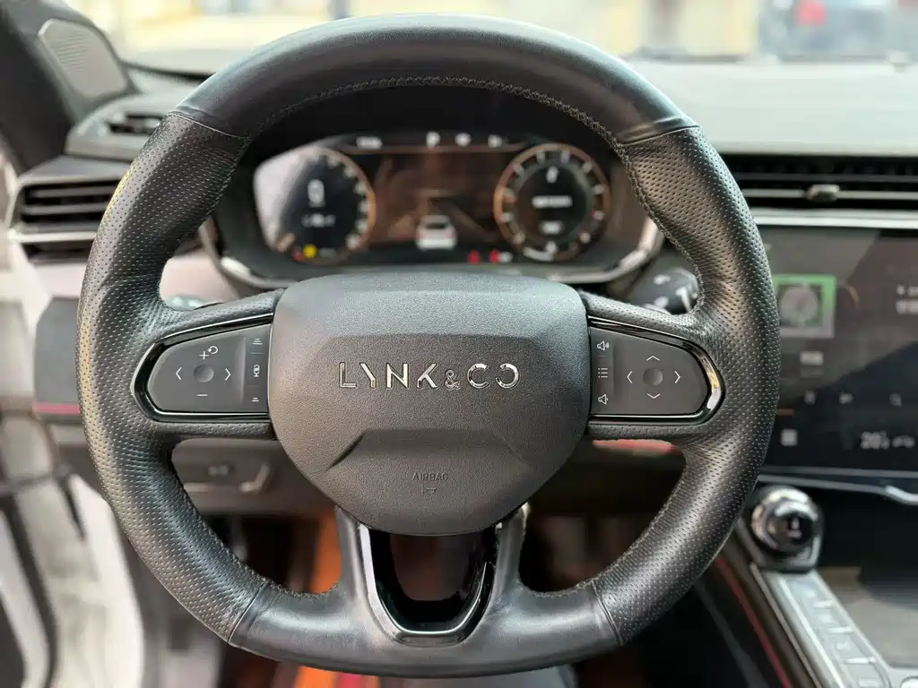 Lynk & Co 05 2021